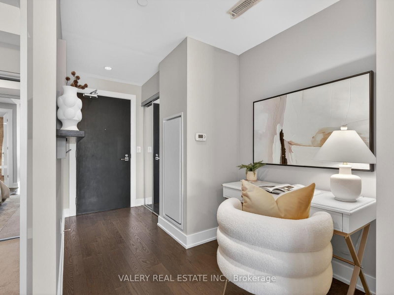 311 - 3018 Yonge St - Photo 2
