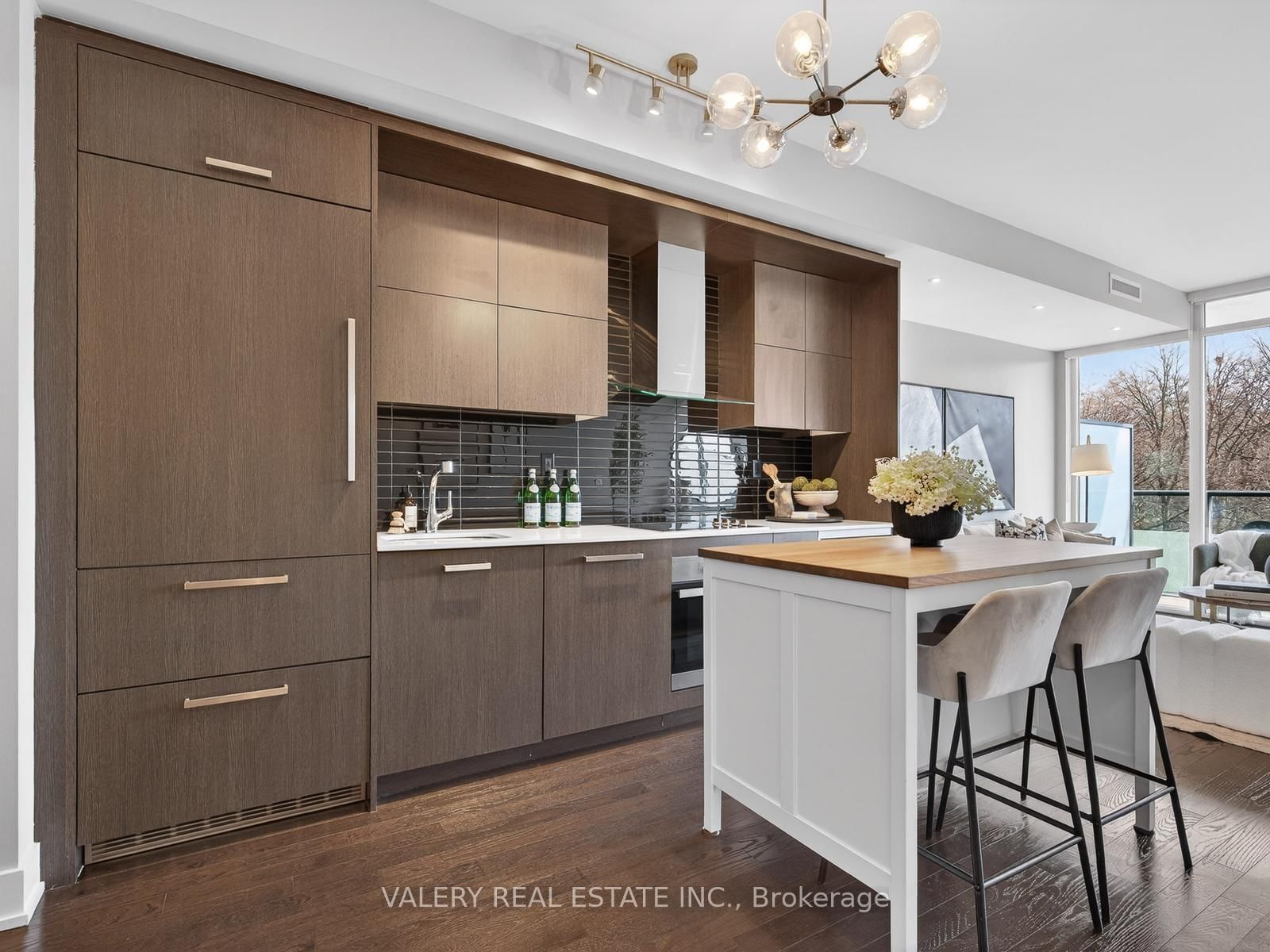 311-3018 Yonge St, Toronto — 4