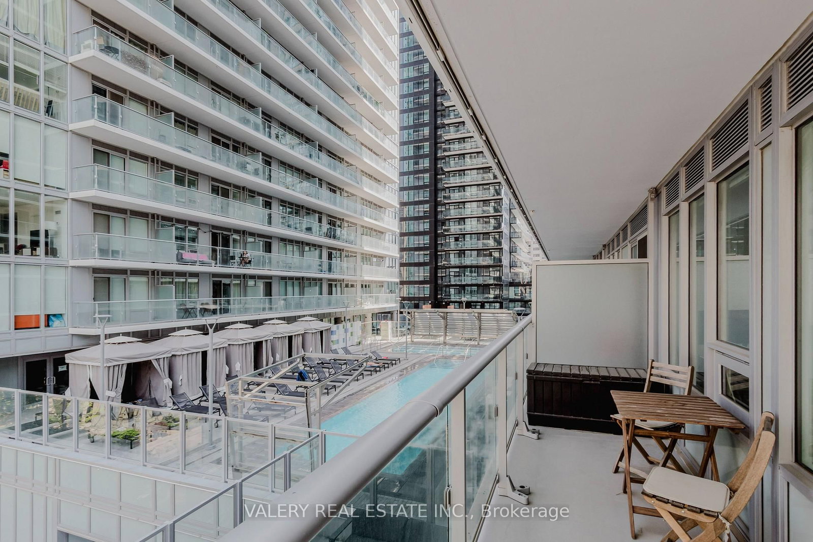 712-195 Redpath Ave, Toronto — 25