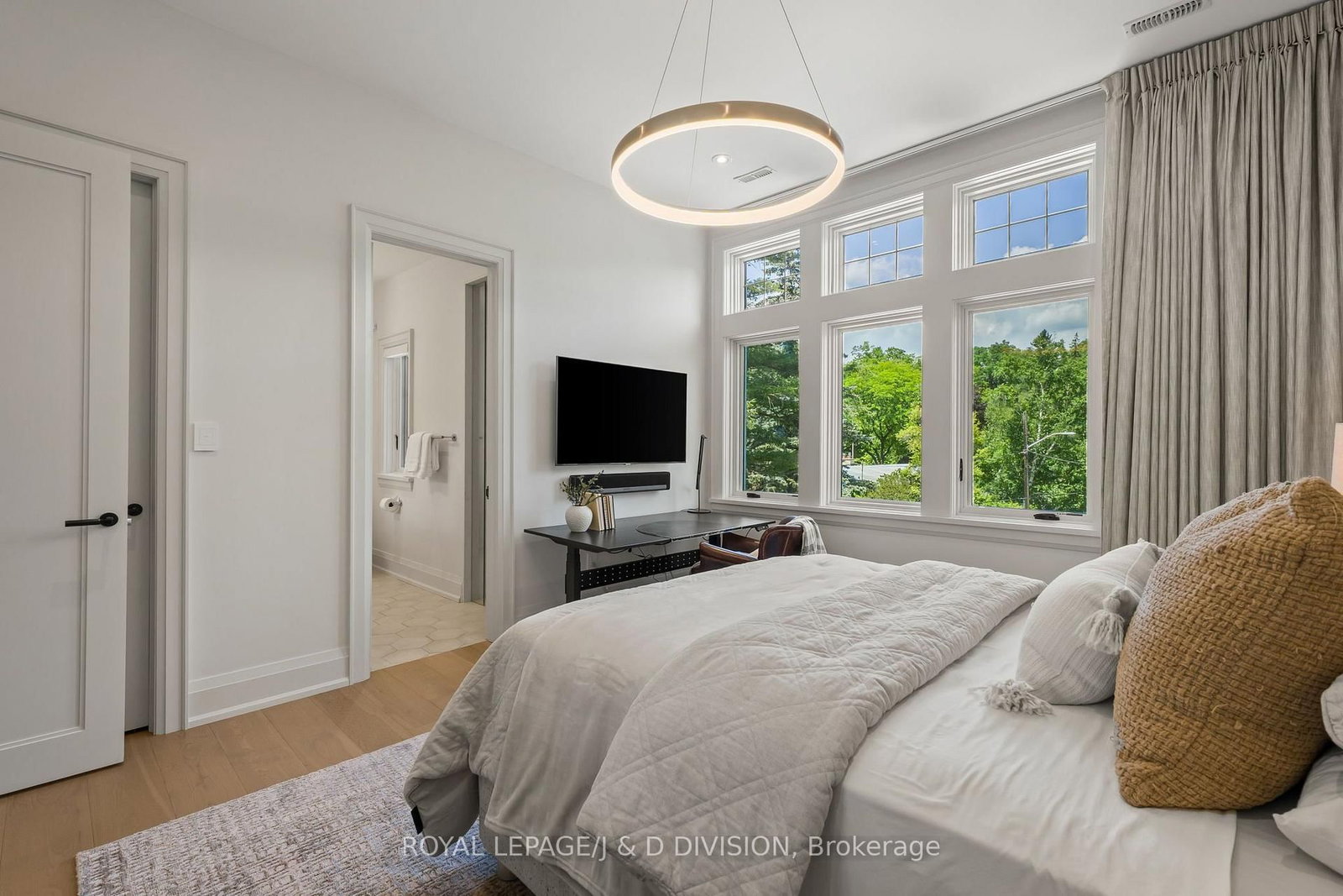 5 Pine Forest Rd, Toronto — 28