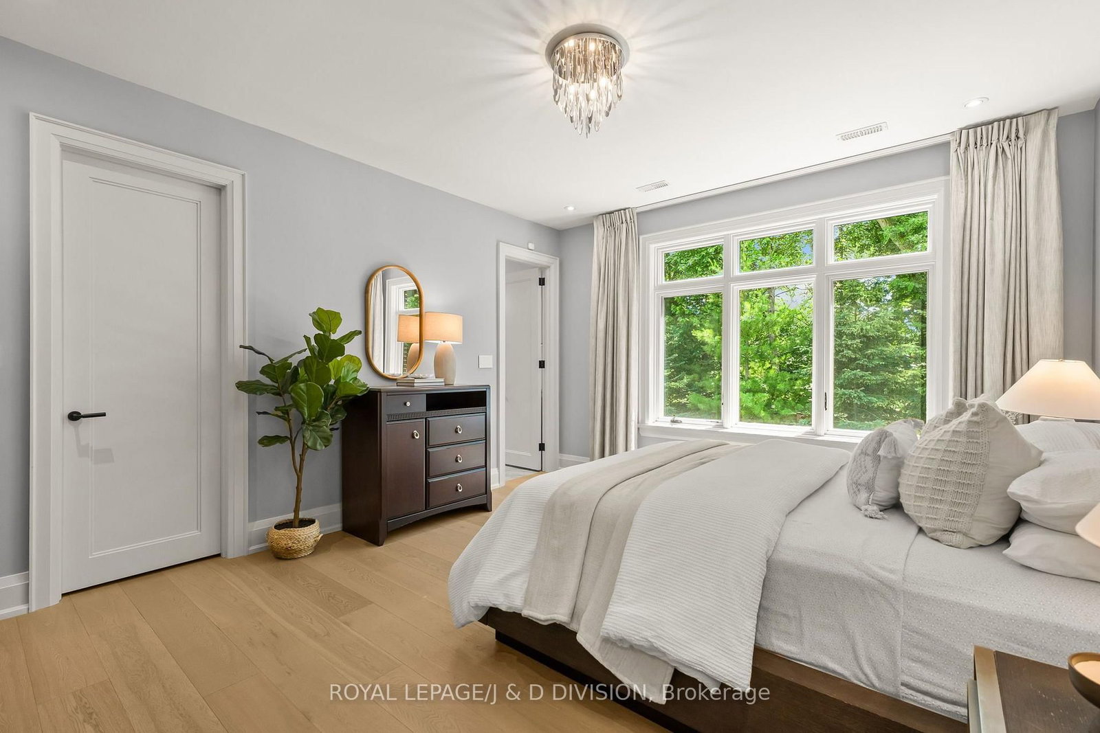 5 Pine Forest Rd, Toronto — 32