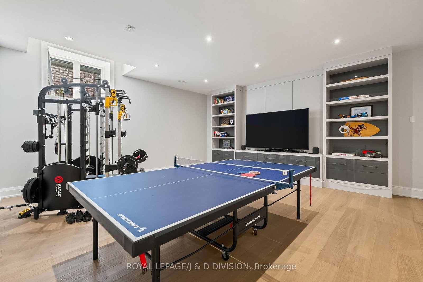 5 Pine Forest Rd, Toronto — 39