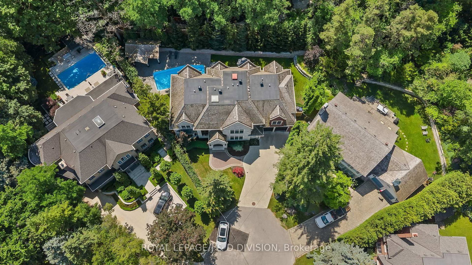 5 Pine Forest Rd, Toronto — 4
