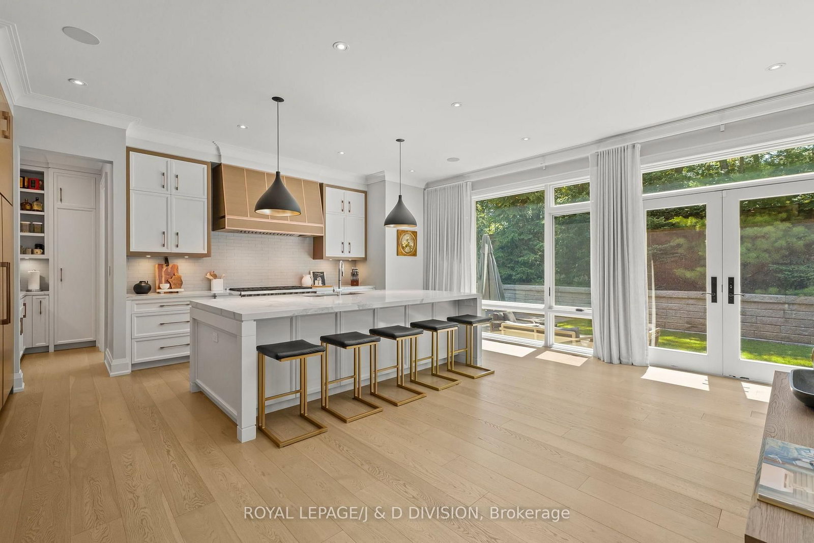 5 Pine Forest Rd, Toronto — 8