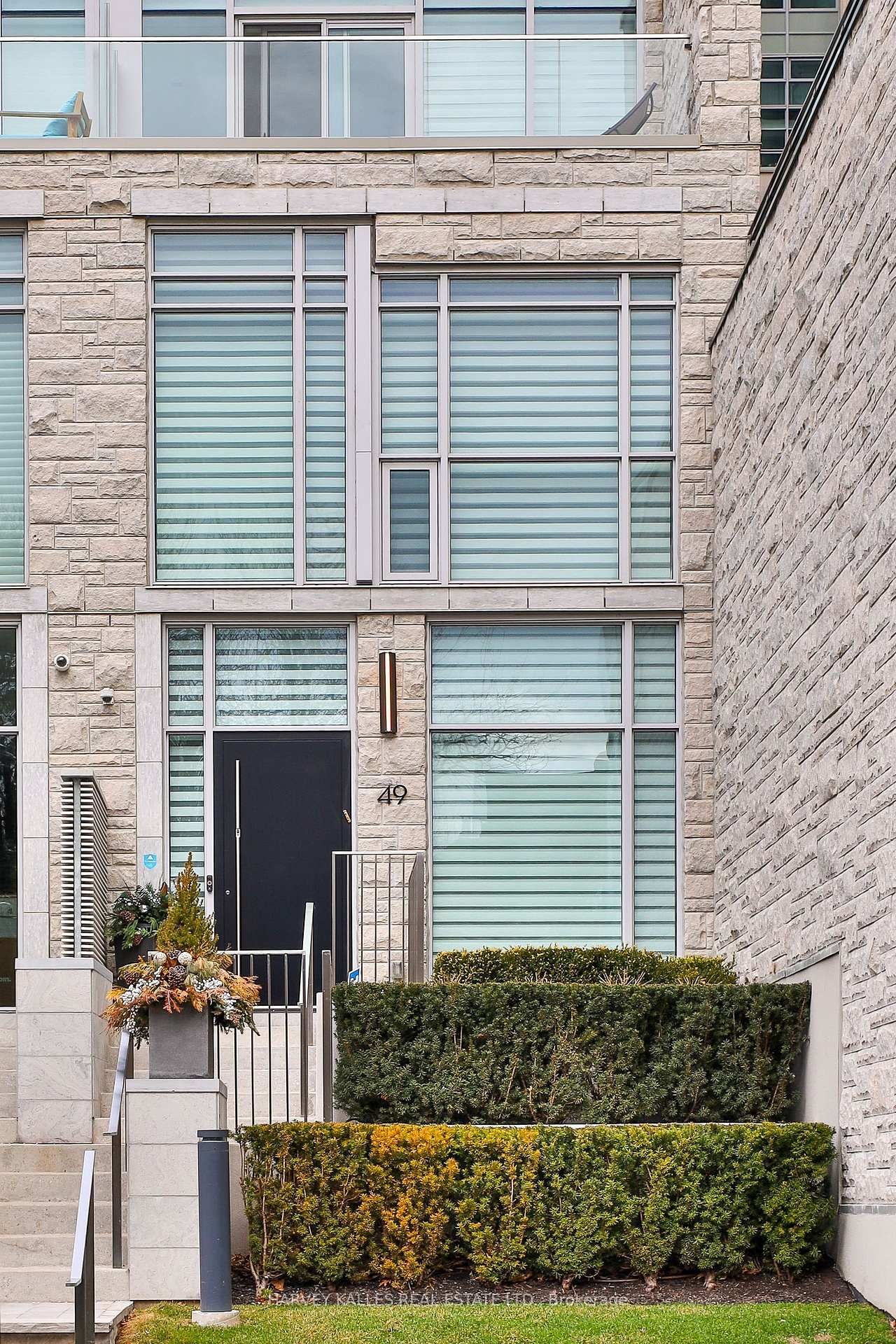 49 Foxbar Rd, Toronto — 3