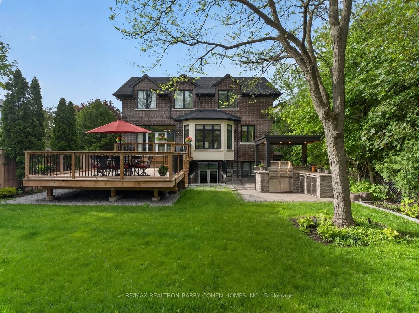 205 Northwood Dr, Toronto — 35