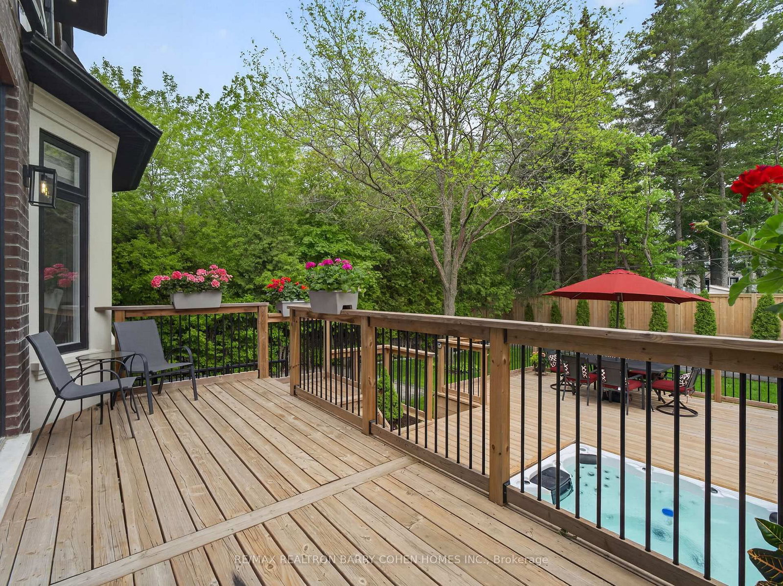 205 Northwood Dr, Toronto — 36