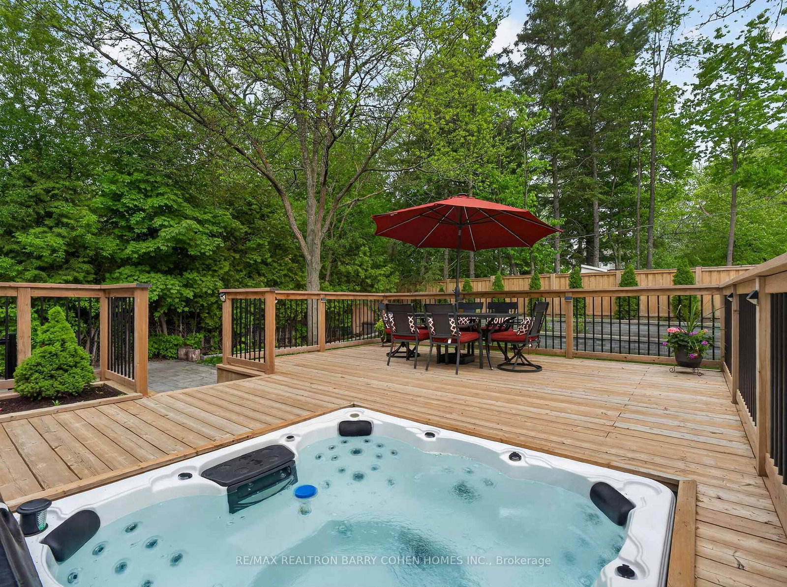 205 Northwood Dr, Toronto — 37