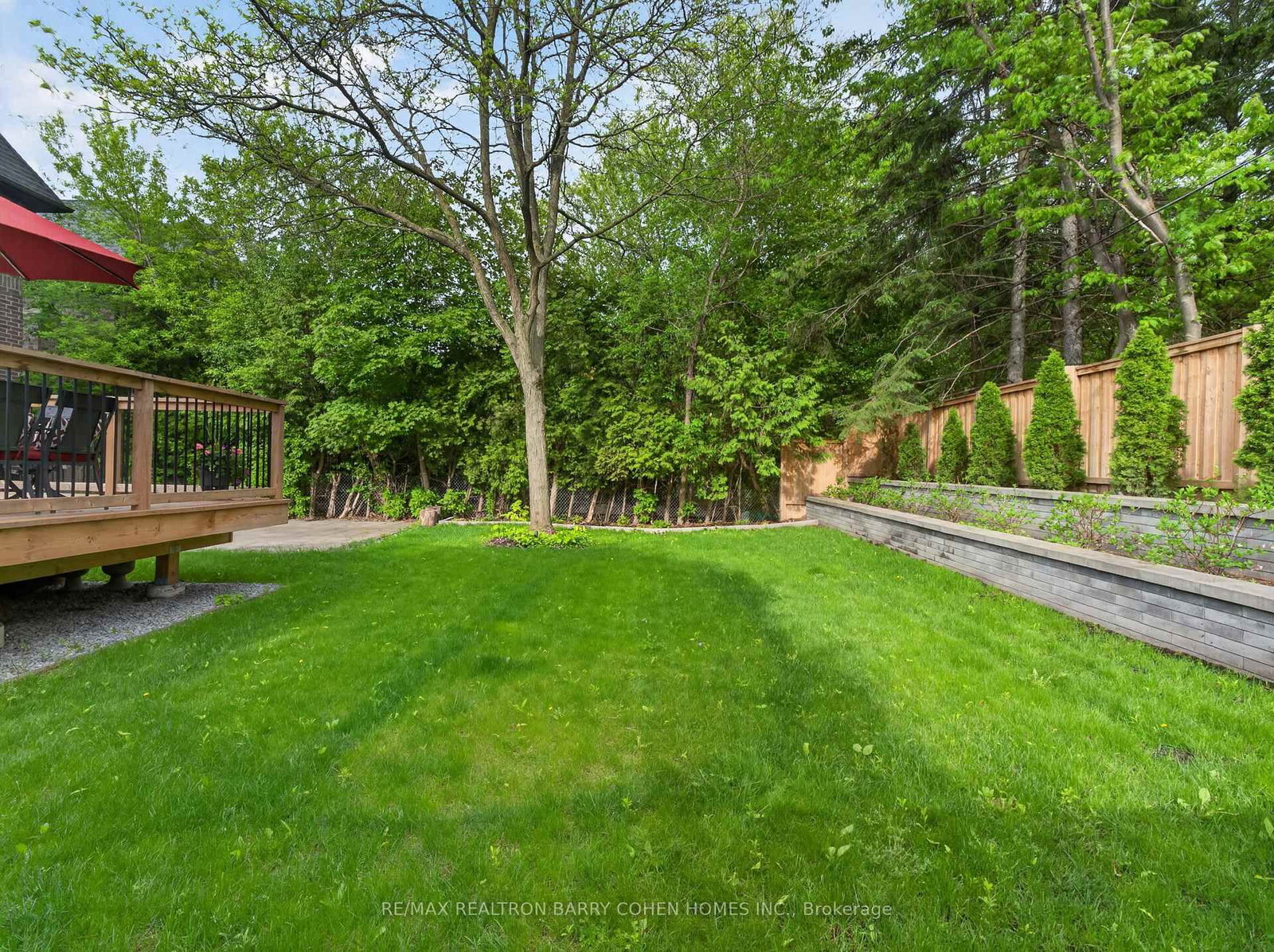 205 Northwood Dr, Toronto — 39