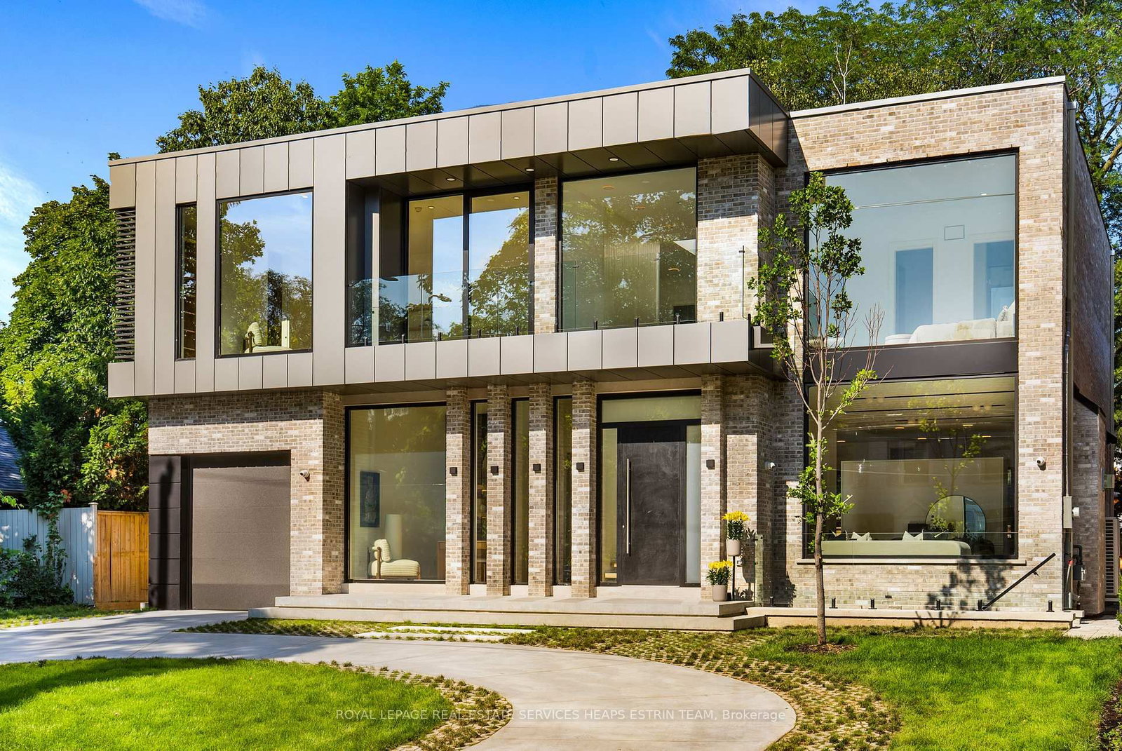 7 Lumley Ave, Toronto — 2