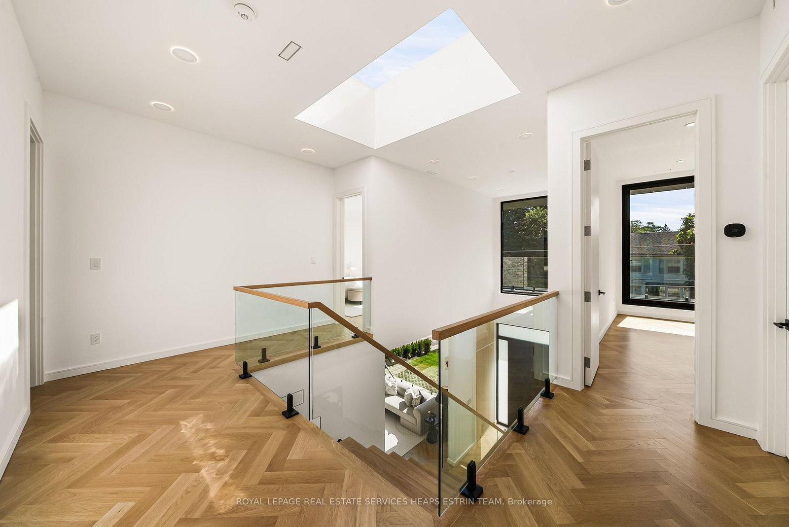 7 Lumley Ave, Toronto — 21