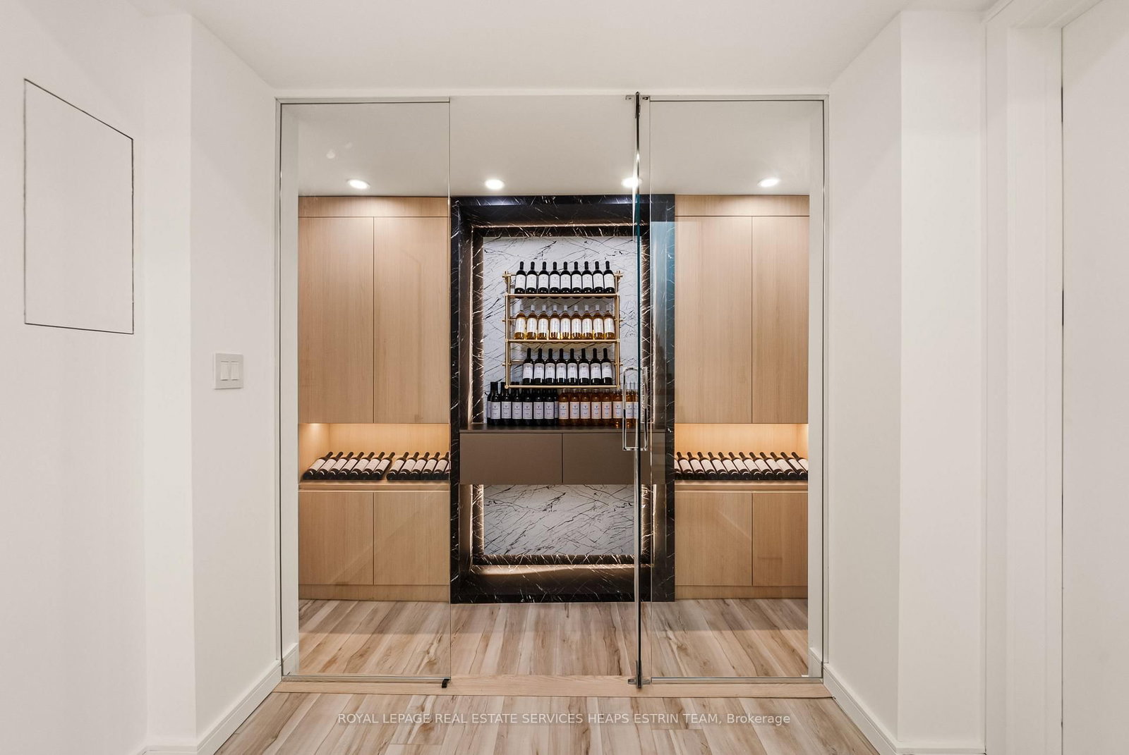 7 Lumley Ave, Toronto — 37