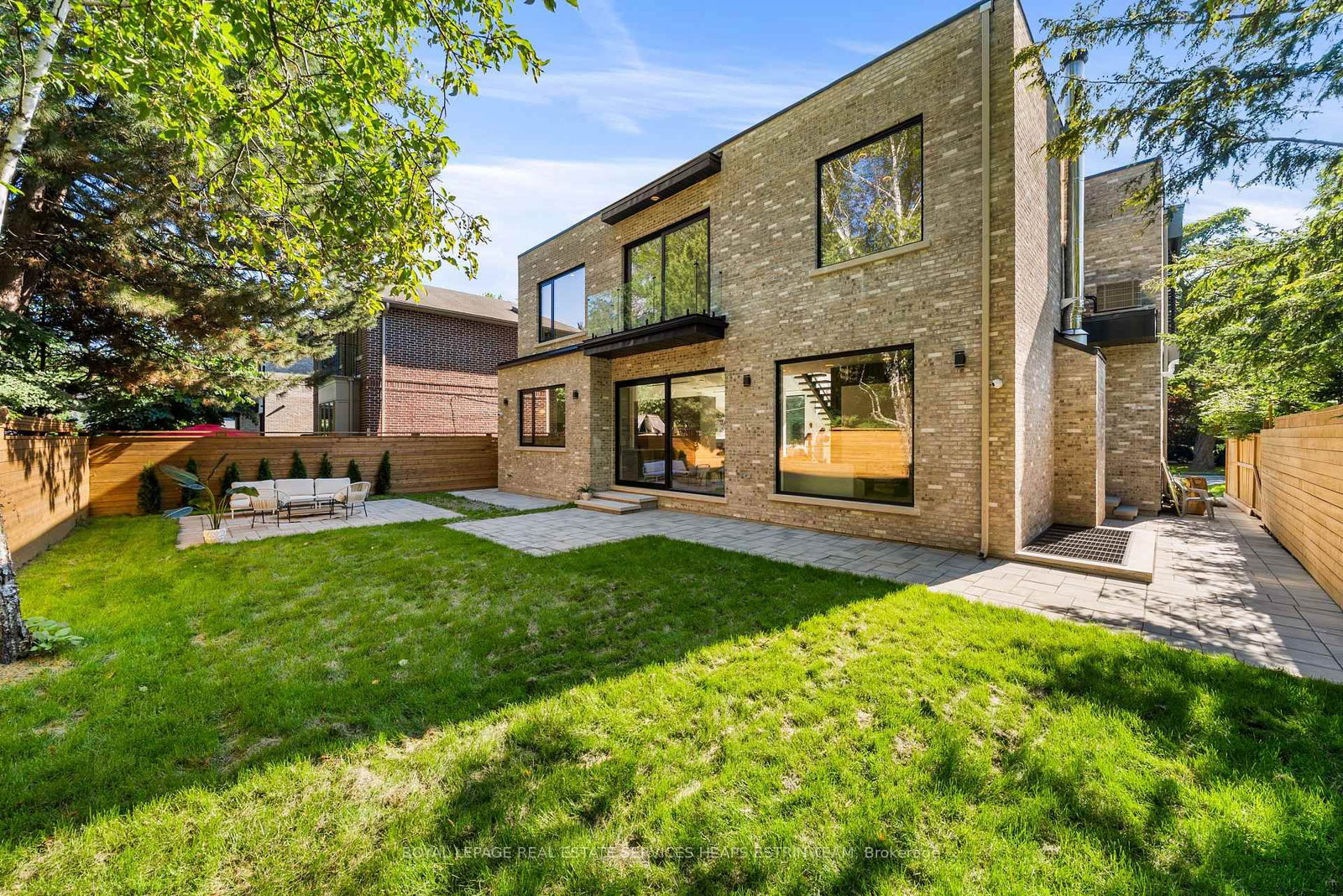 7 Lumley Ave, Toronto — 48