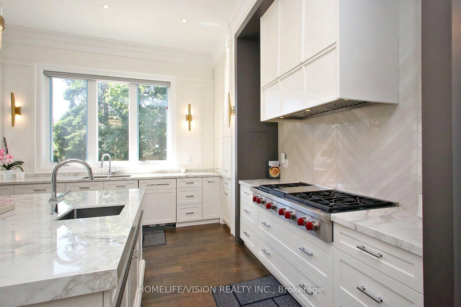35 Longwood Dr, Toronto — 22