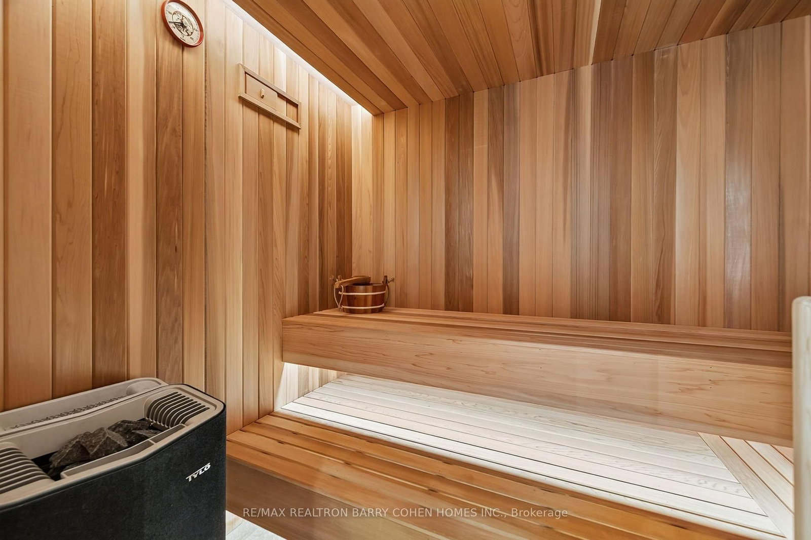 6 Denmark Cres, Toronto — 42