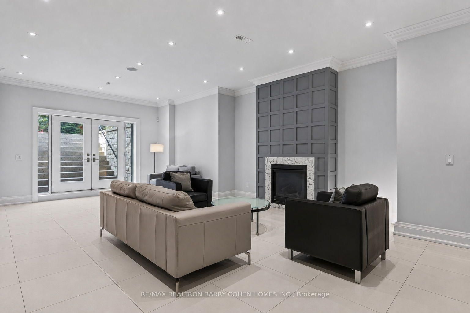 100 Munro Blvd, Toronto — 26