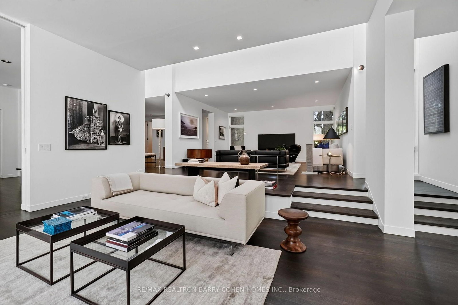 12 Tudor Gate, Toronto — 16