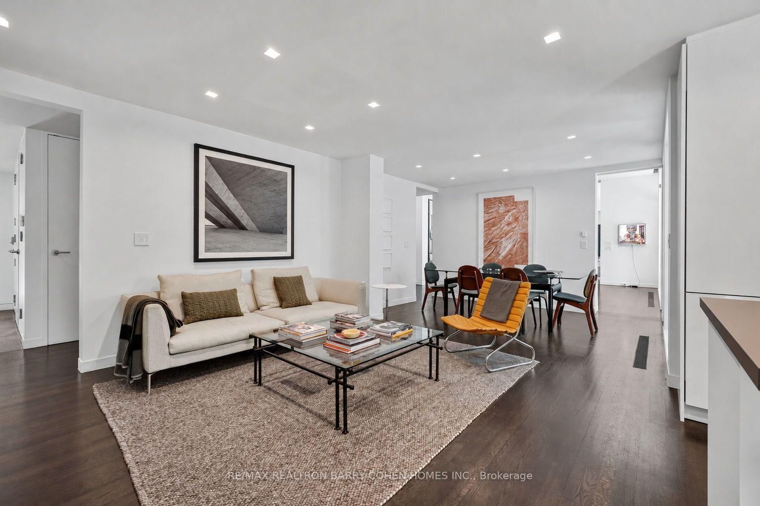 12 Tudor Gate, Toronto — 19