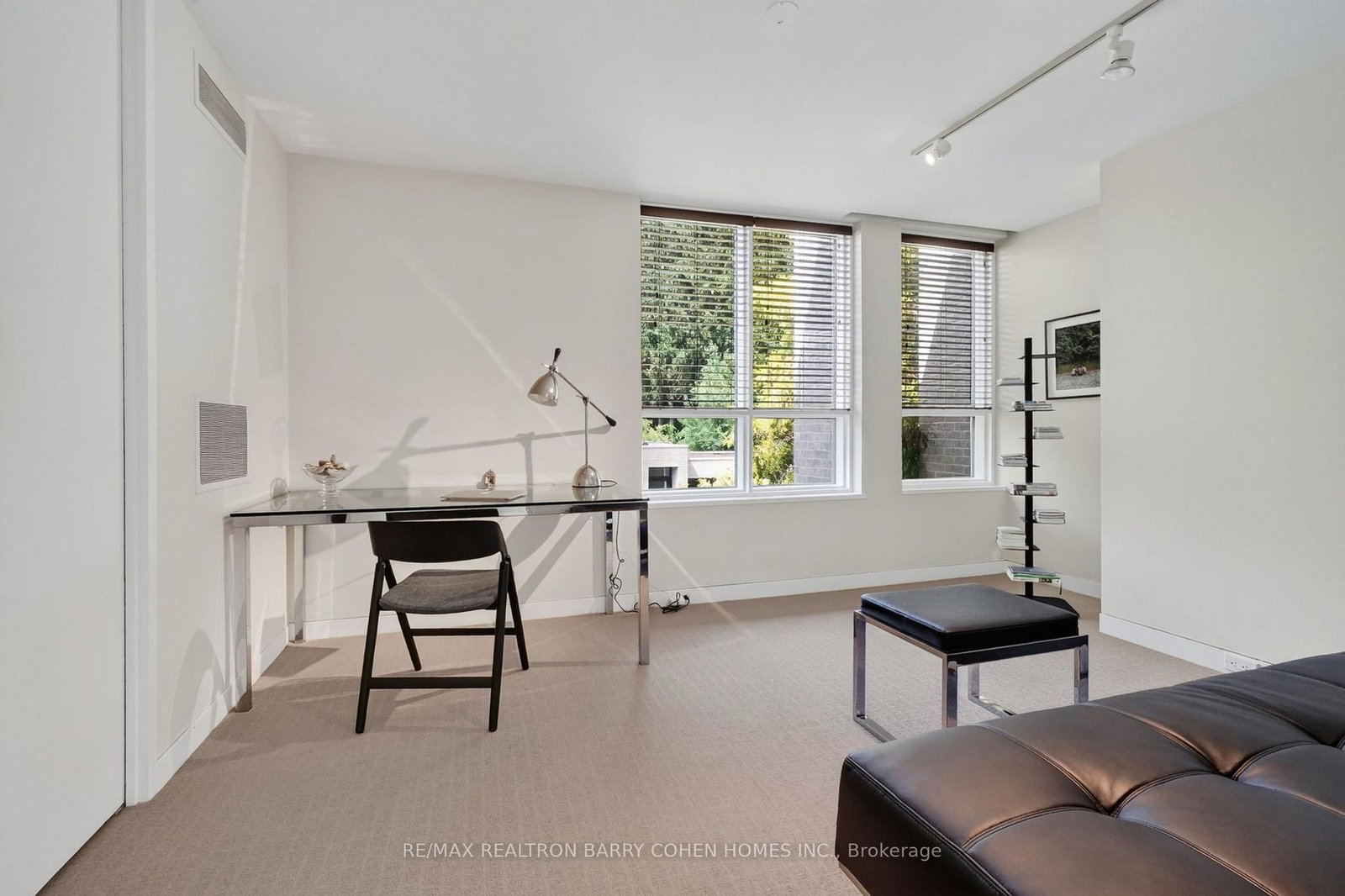 12 Tudor Gate, Toronto — 29