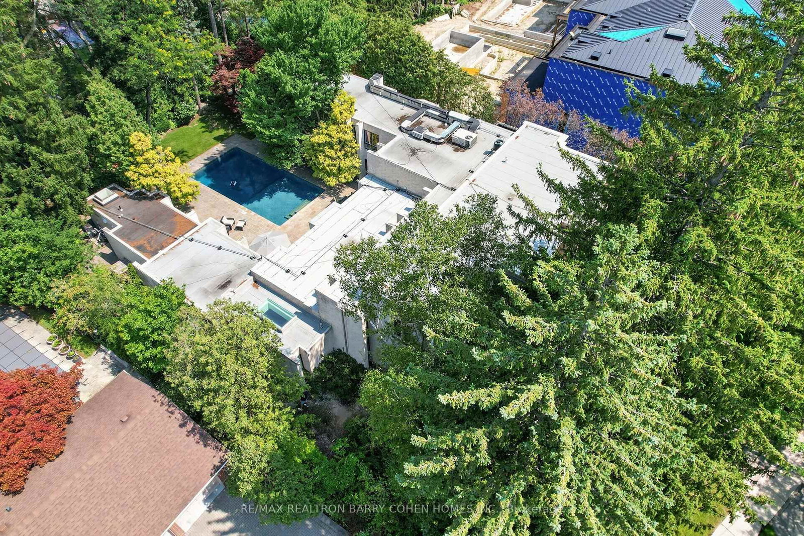 12 Tudor Gate, Toronto — 43