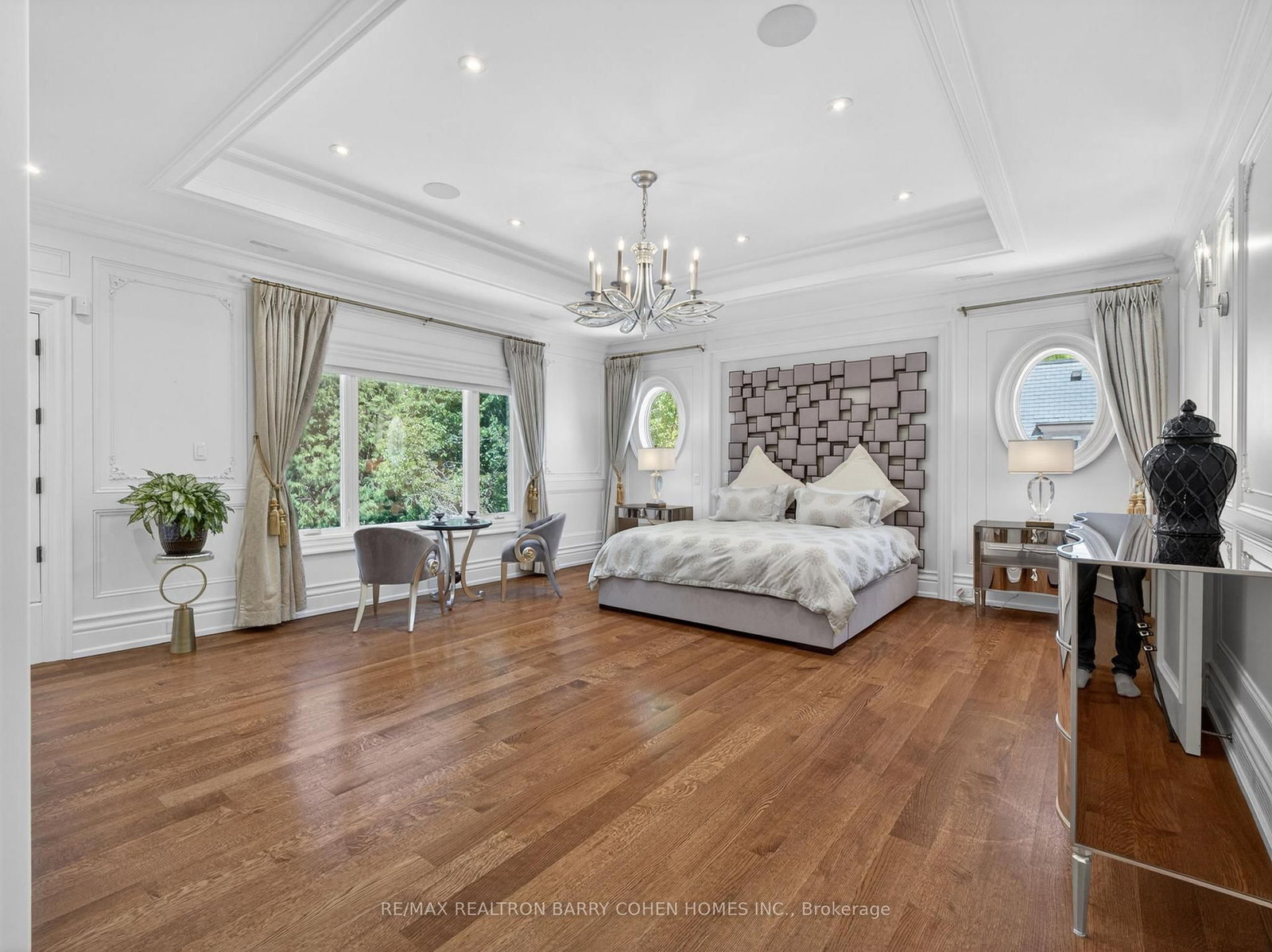 18 Brookfield Rd, Toronto — 19