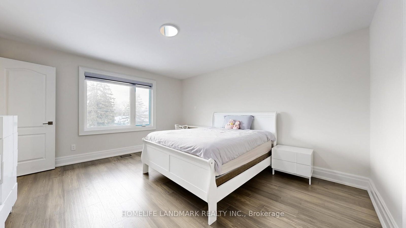 20 Blaine Dr, Toronto — 31