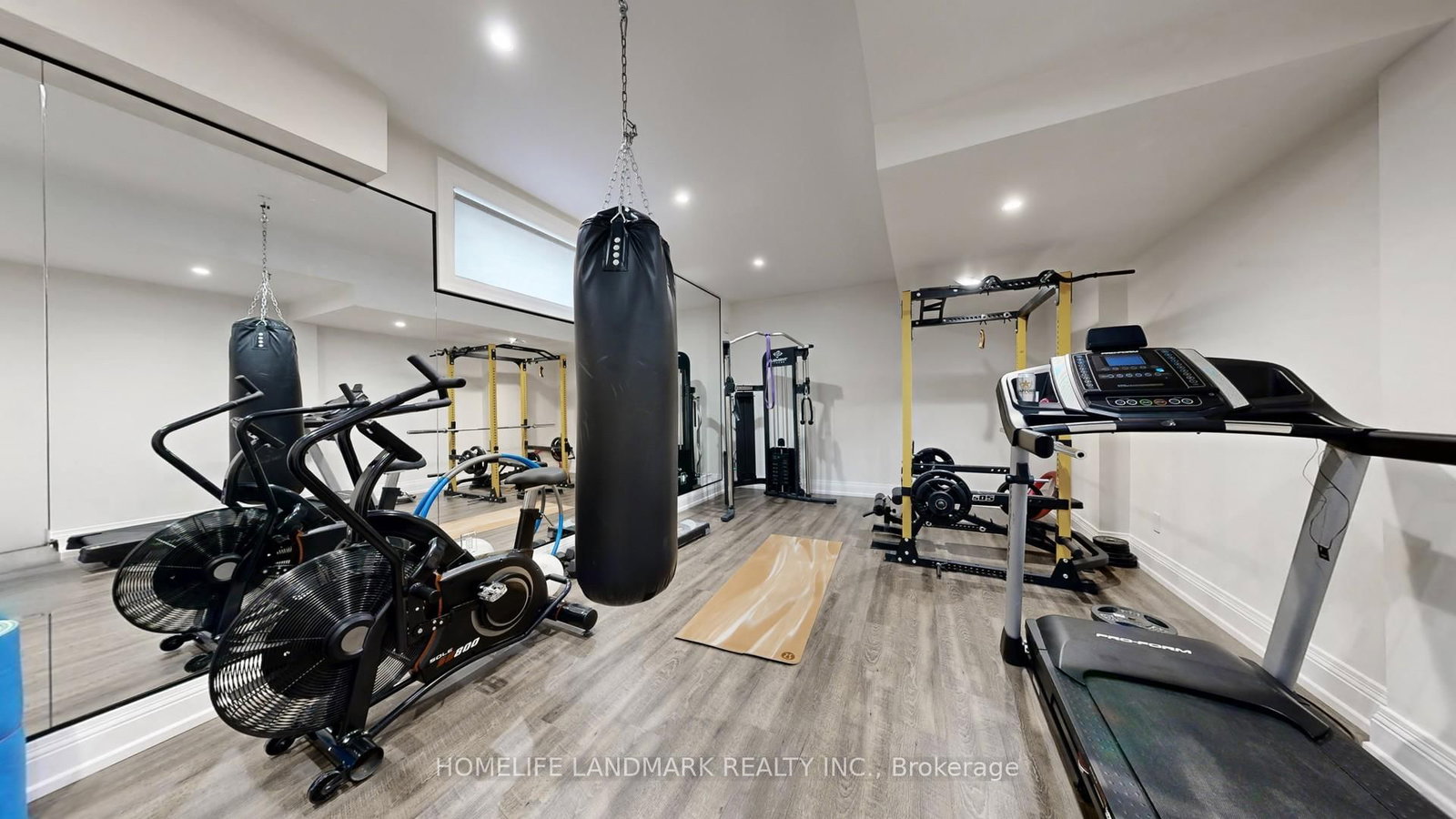 20 Blaine Dr, Toronto — 34