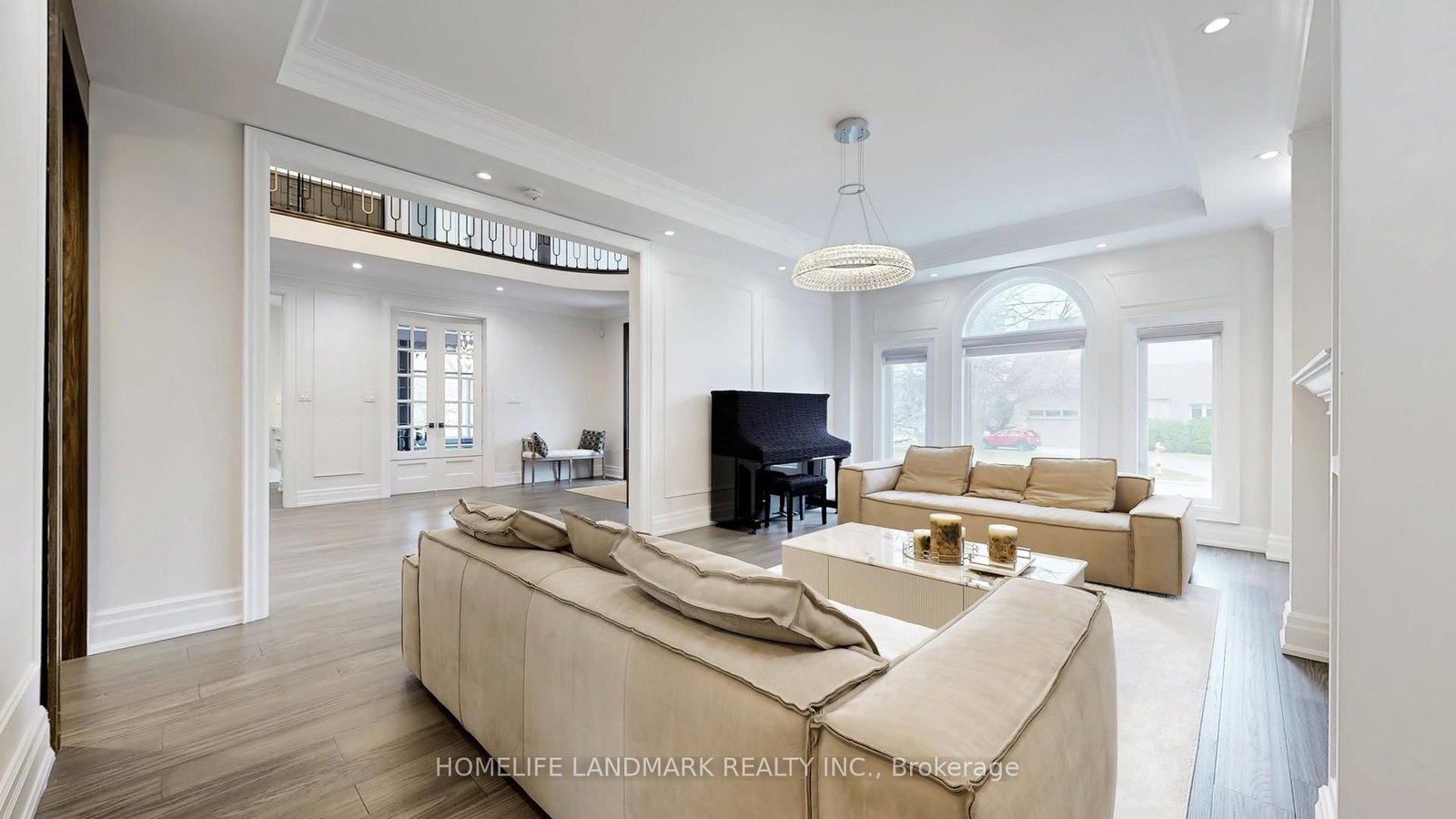 20 Blaine Dr, Toronto — 5