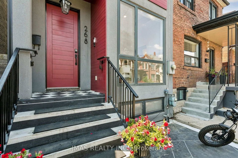 268 Manning Ave - Photo 2