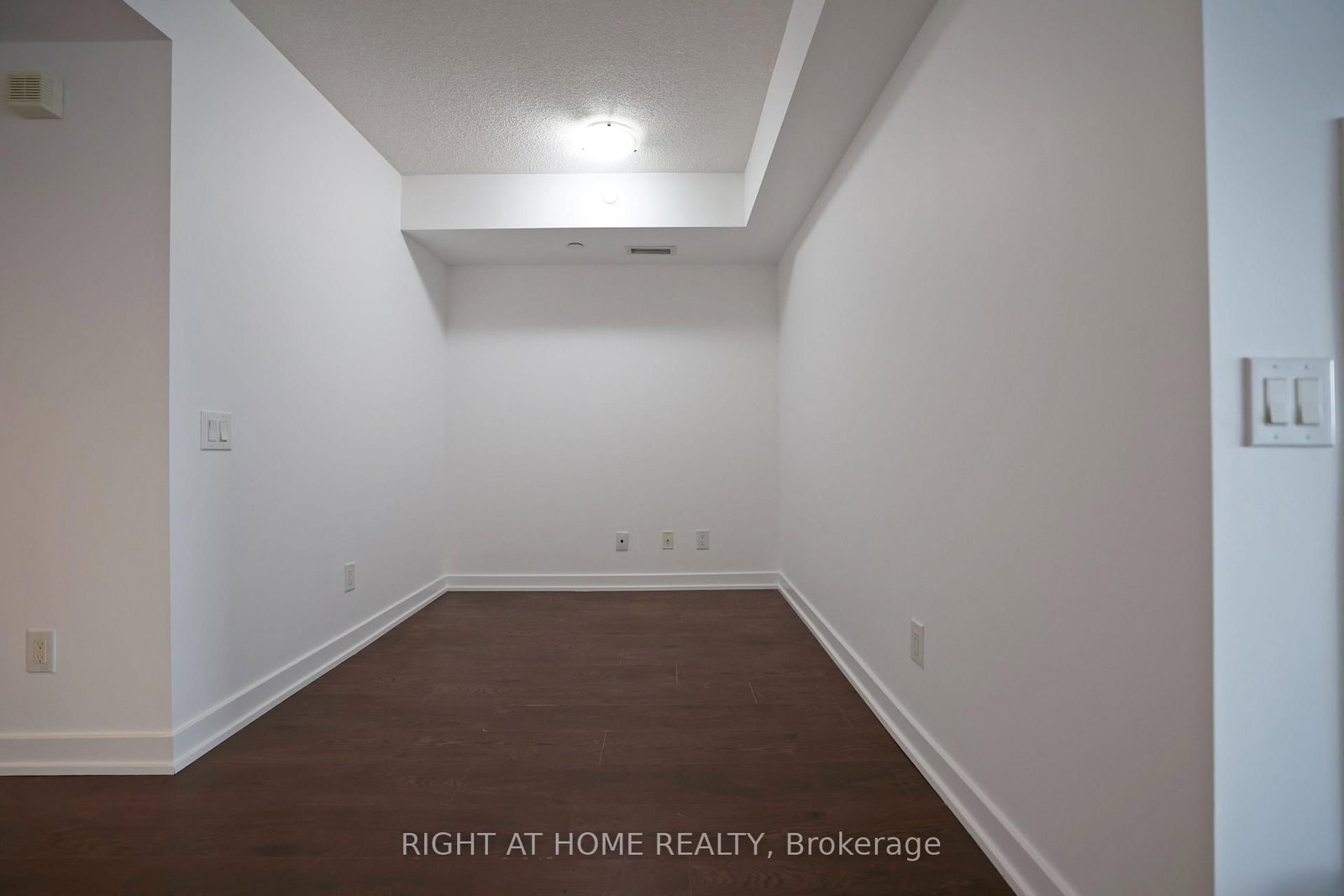 308-72 esther shiner Blvd, Toronto — 11