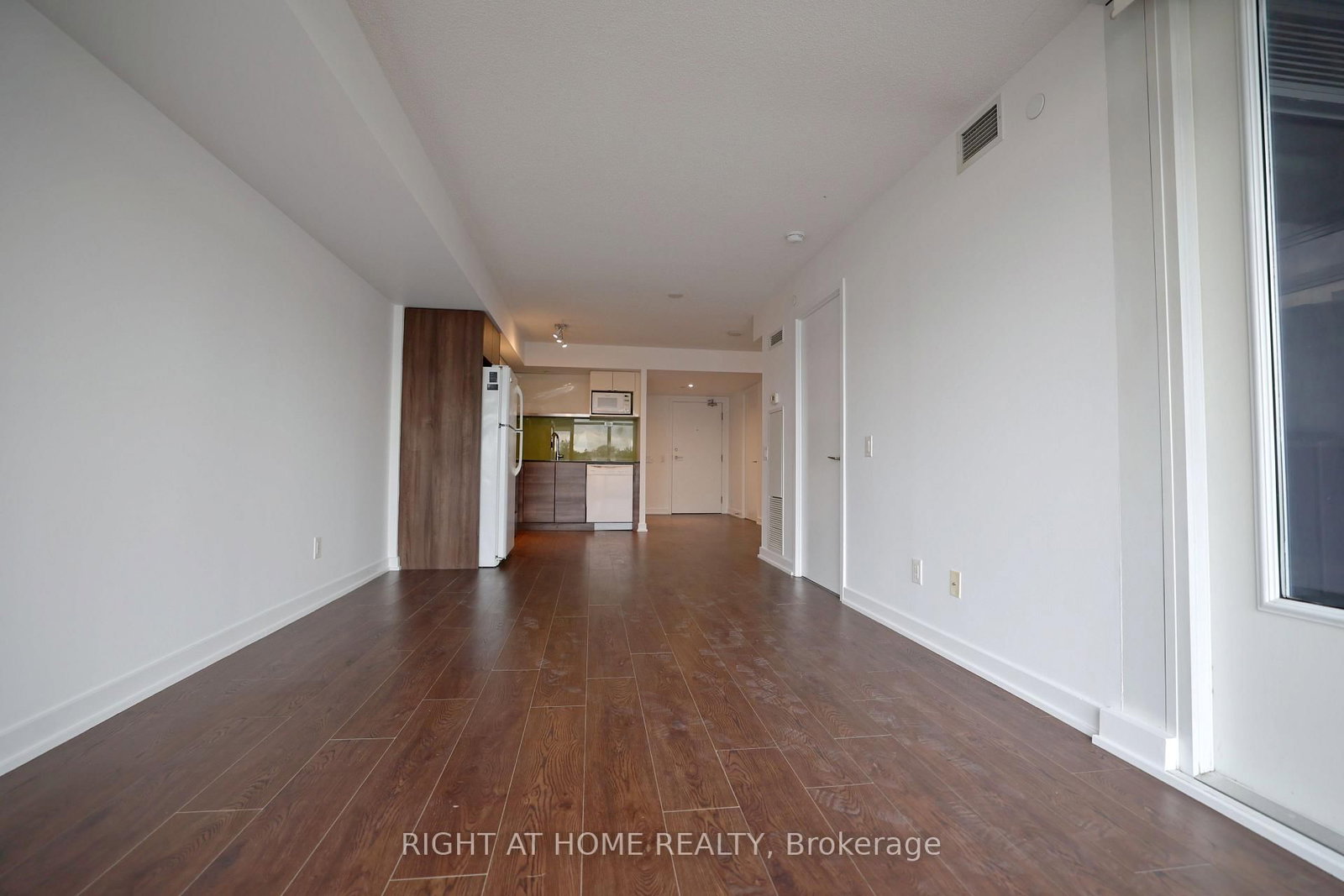 308-72 esther shiner Blvd, Toronto — 8