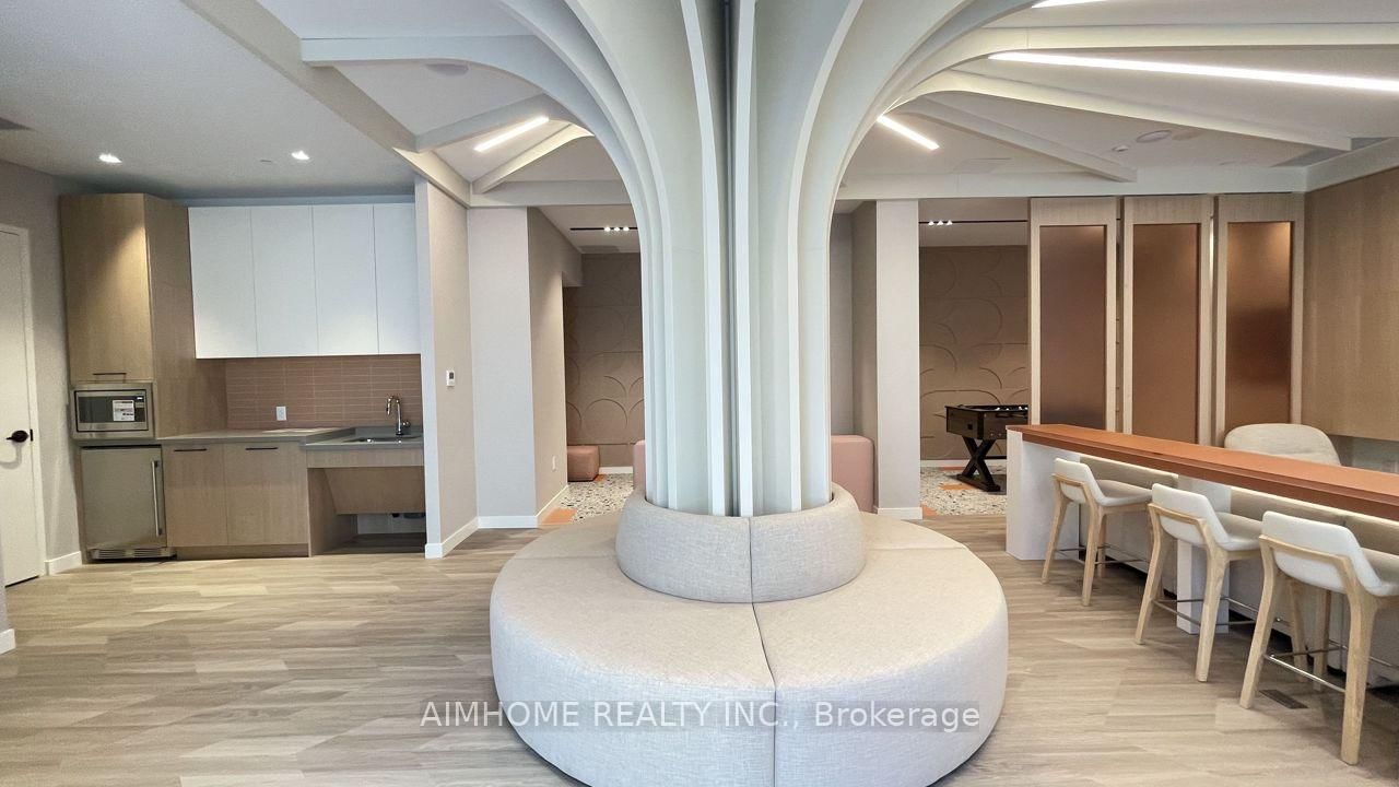 1302-10 Oak St, Toronto — 11