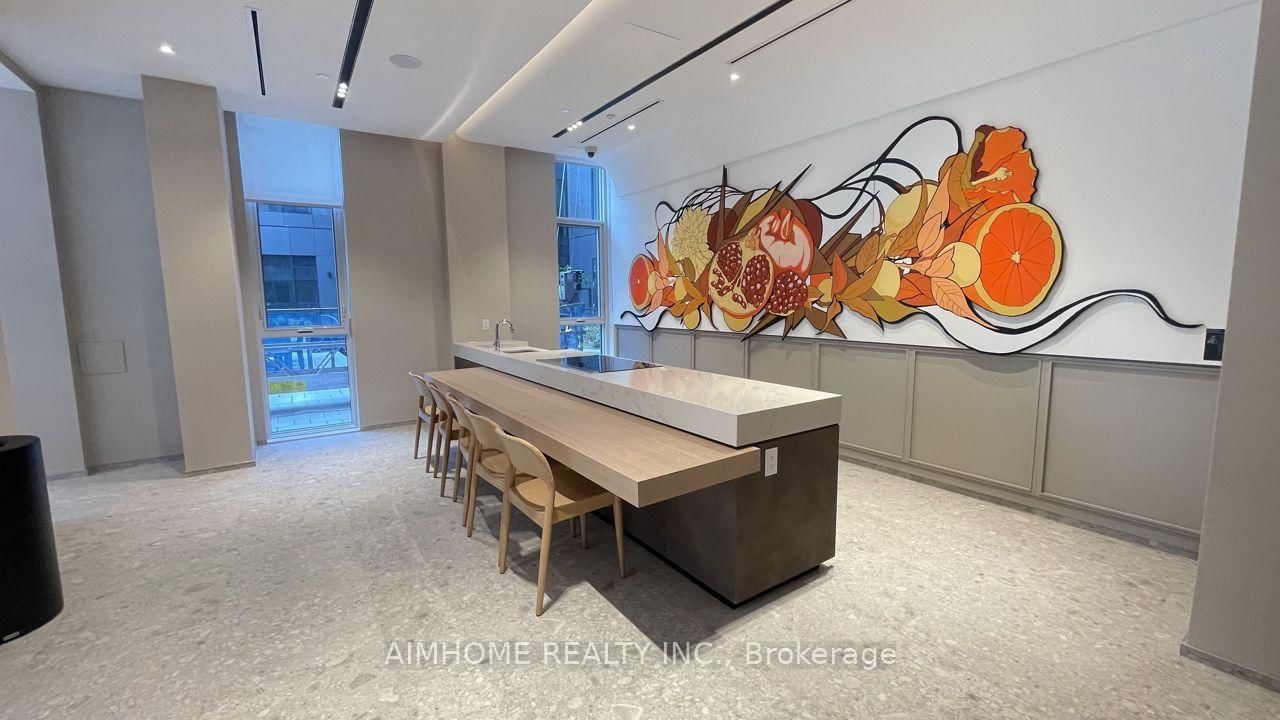 1302-10 Oak St, Toronto — 13
