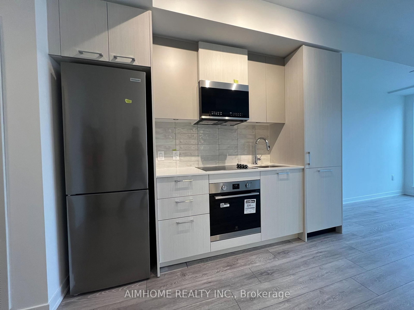 1302-10 Oak St, Toronto — 5