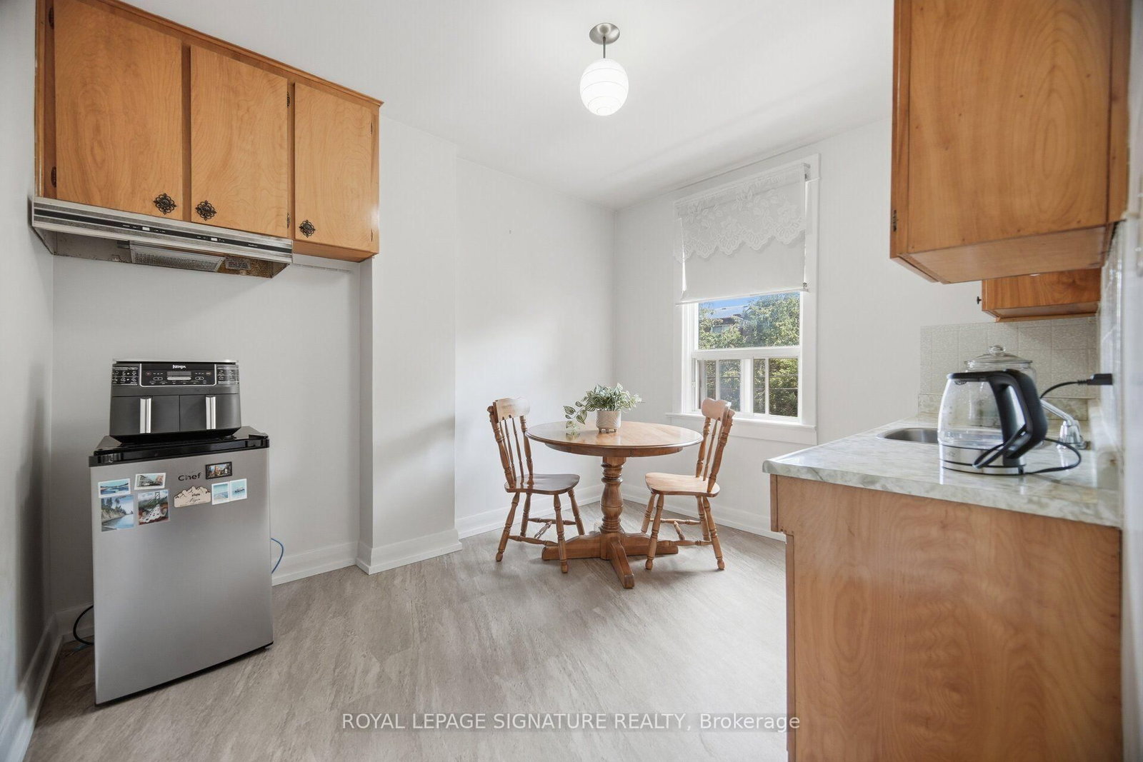 43 Marchmount Rd, Toronto — 23