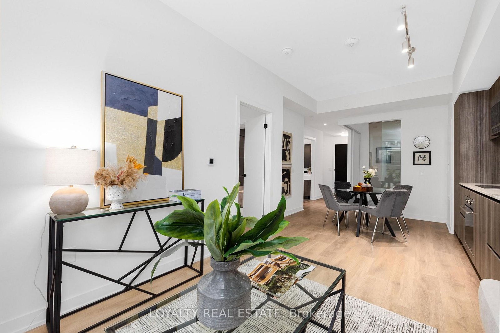 211-117 Broadway Ave, Toronto — 31