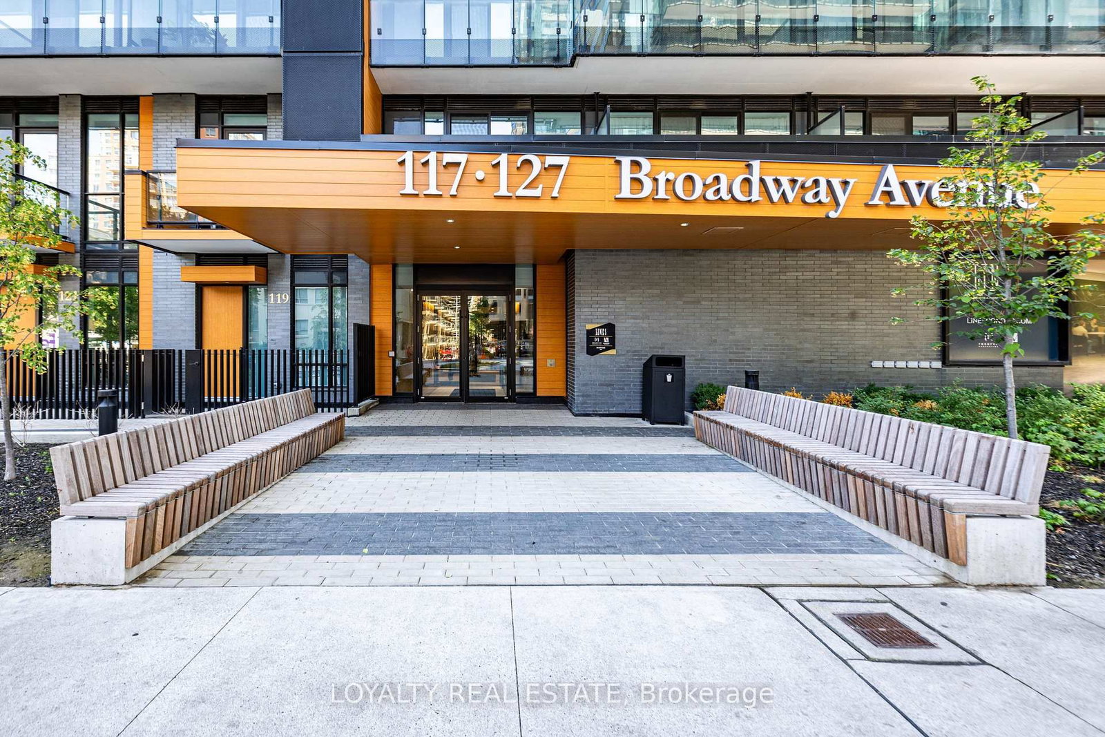 211-117 Broadway Ave, Toronto — 5