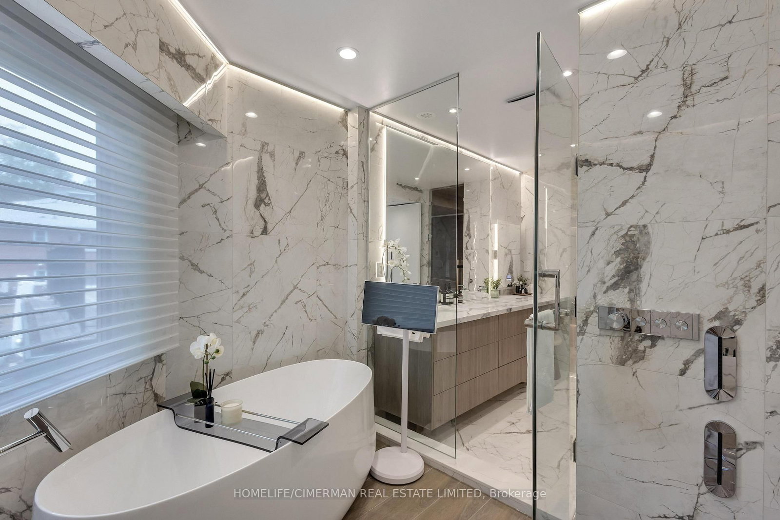 124 Lyndhurst Ave, Toronto — 16