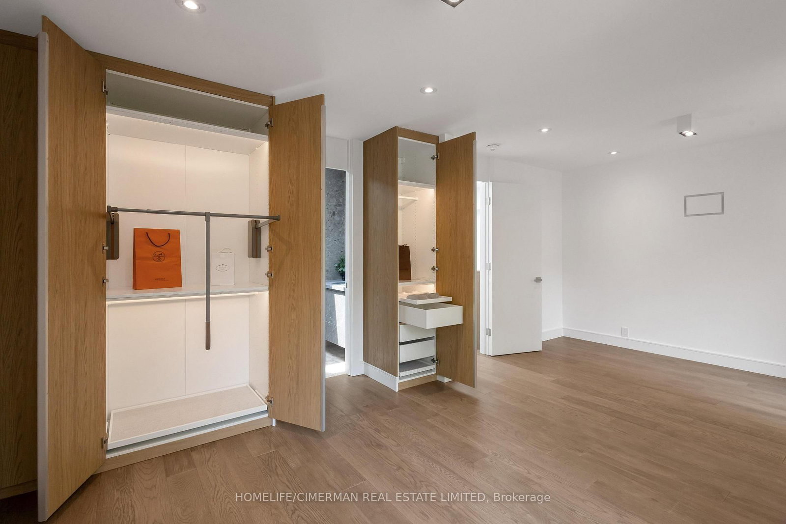 124 Lyndhurst Ave, Toronto — 38