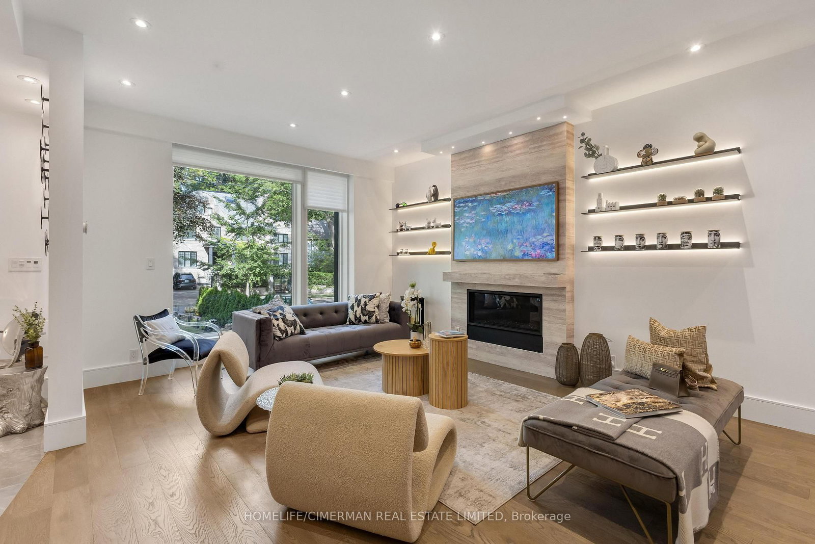 124 Lyndhurst Ave, Toronto — 4