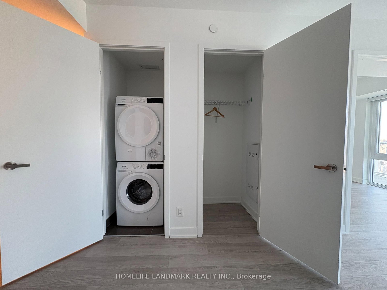 3712-88 Queen St, Toronto — 6