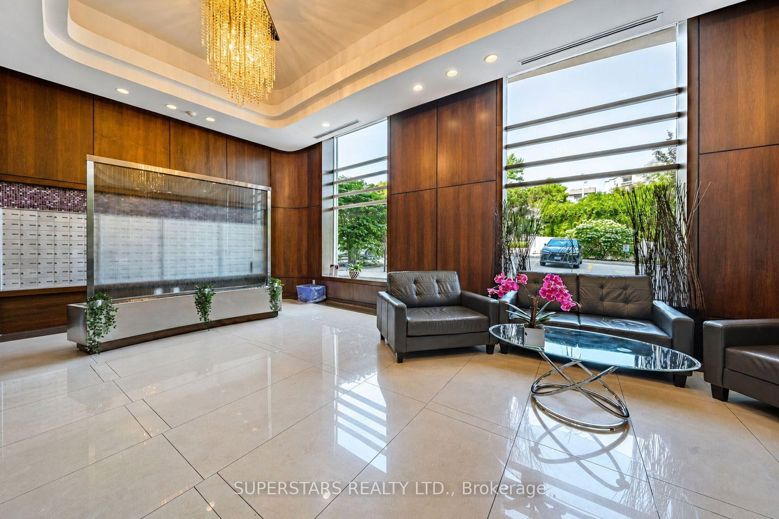 815-18 Valley Woods Rd, Toronto — 19