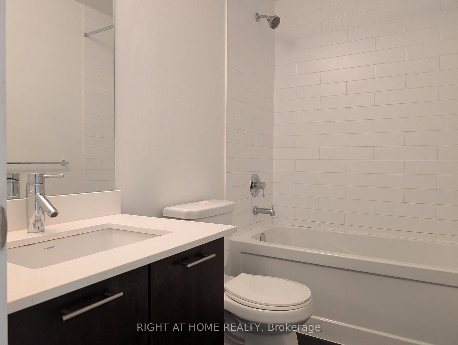 1109-20 Bruyeres Mews, Toronto — 7