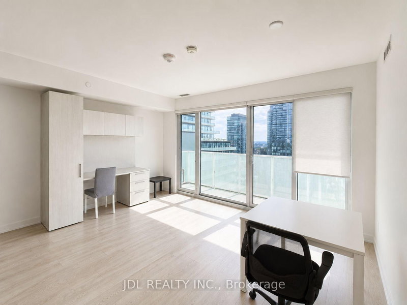 3502 - 501 Yonge St - Photo 2