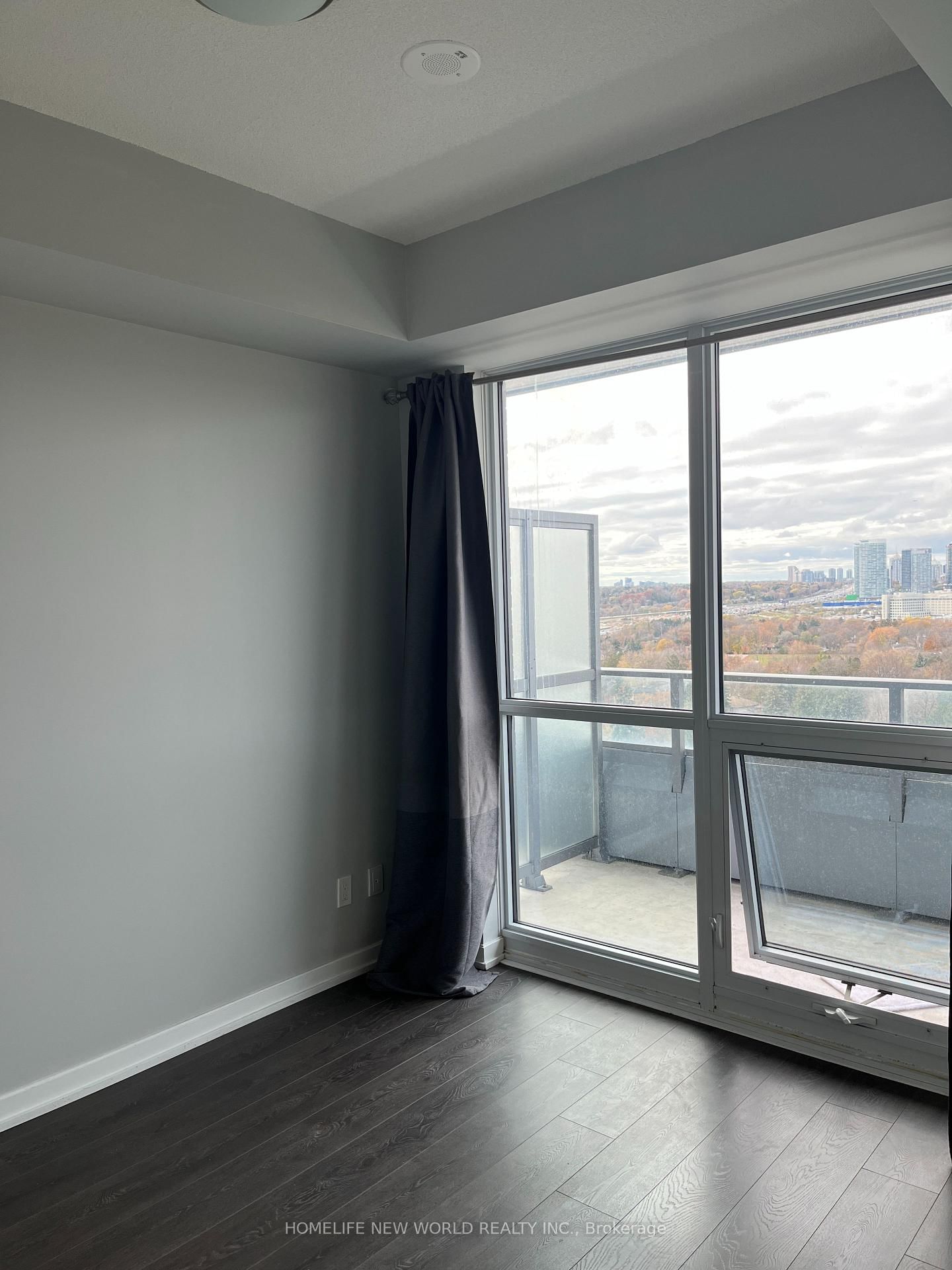 614-36 Forest Manor Rd, Toronto — 12