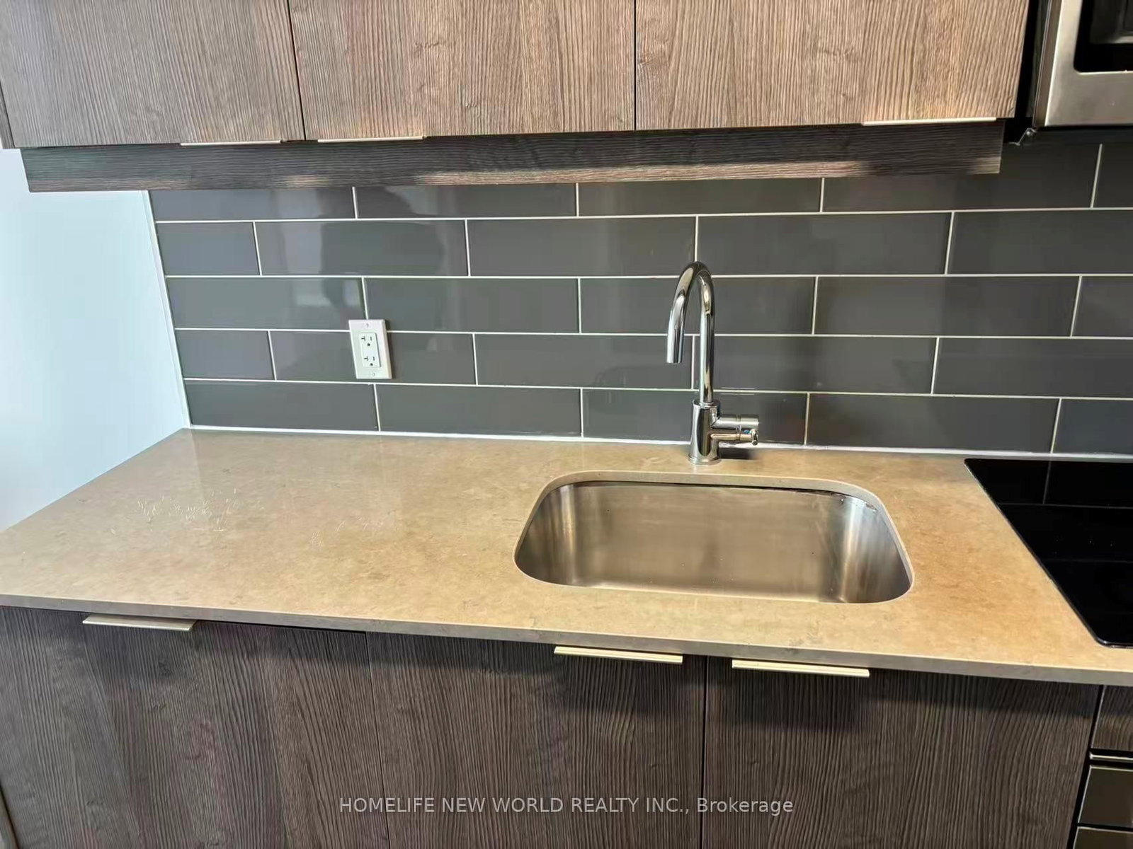 614-36 Forest Manor Rd, Toronto — 9