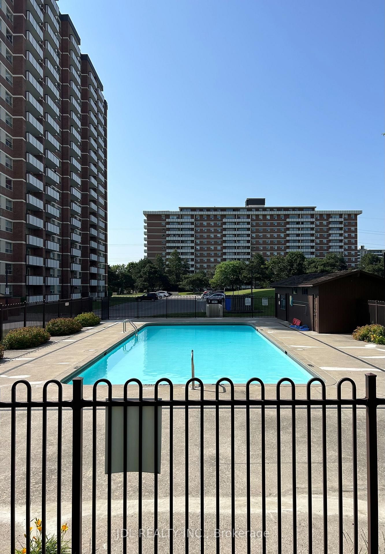 #707 Suite A-505 Cummer Ave Ave, Toronto — 3