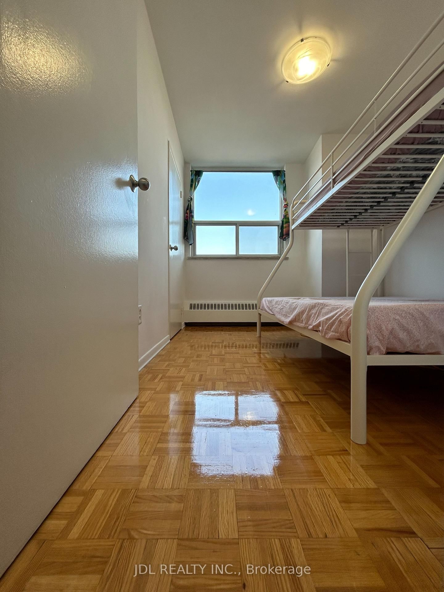 #707 Suite A-505 Cummer Ave Ave, Toronto — 9