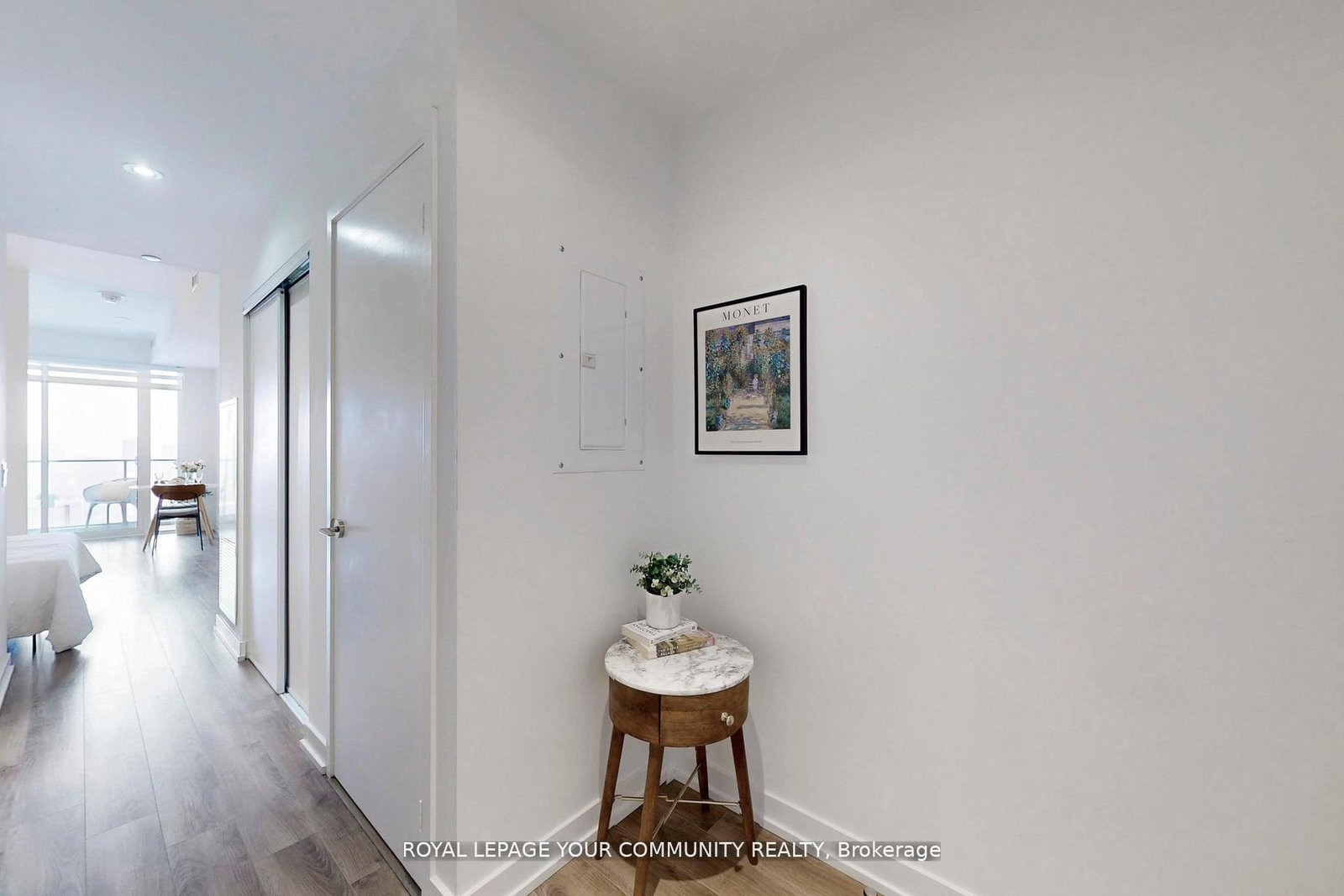 2017-20 Edward St, Toronto — 18