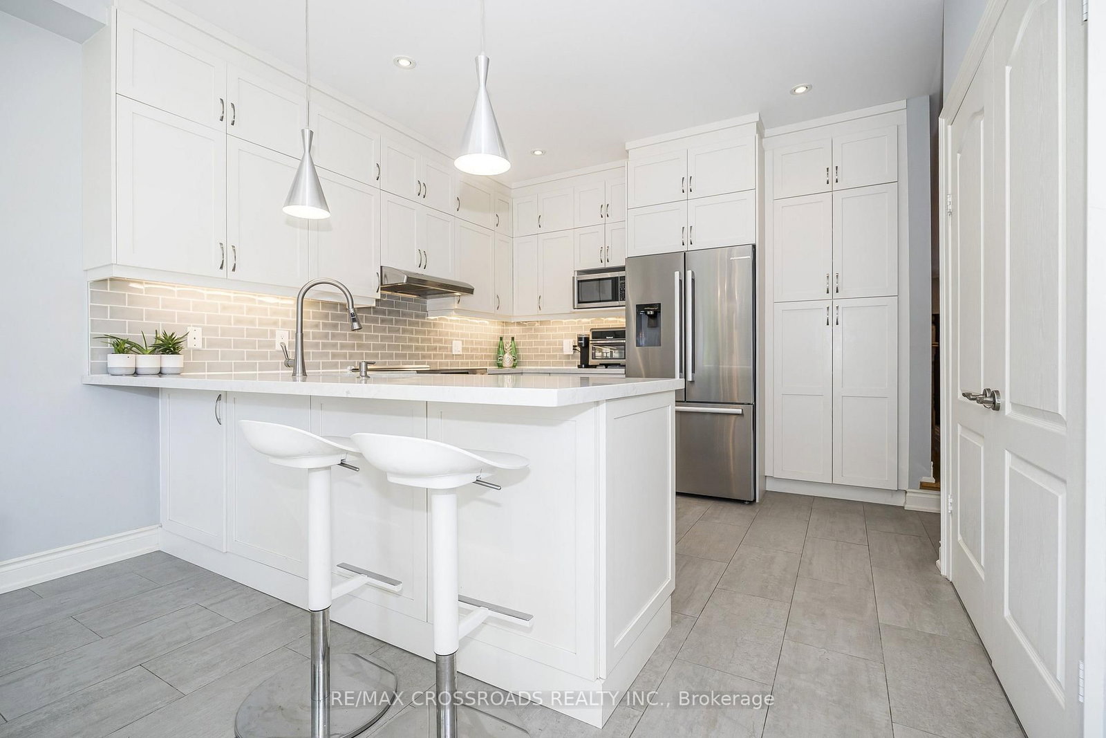 21A Brian Dr, Toronto — 17